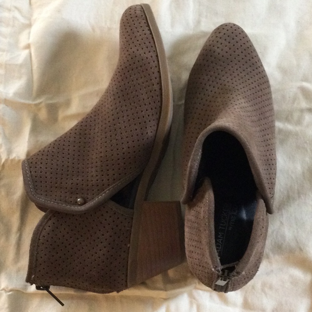 Adam Tucker Taupe Brown Booties, Size 10
